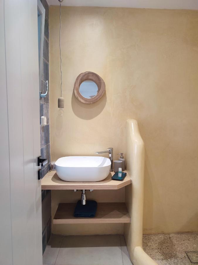 Charming Cozy Suites Naxos City Εξωτερικό φωτογραφία
